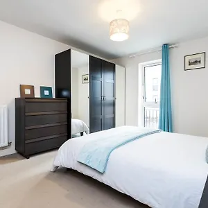 https://the-o2-view-apartment.cambridgehotelsuk.com